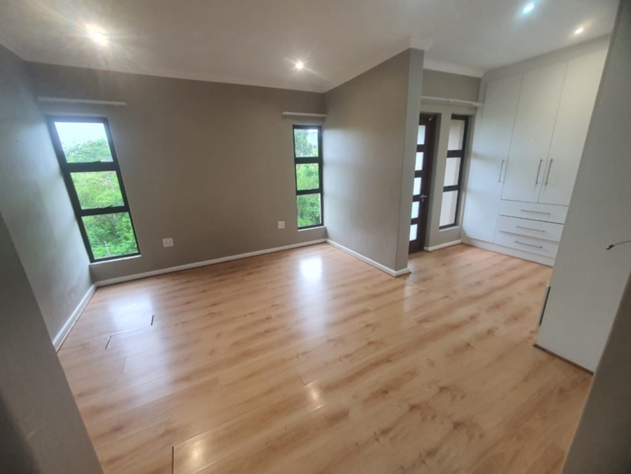To Let 3 Bedroom Property for Rent in Abbotsford Eastern Cape